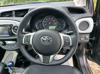 Toyota Yaris 1.5 VVT-h Trend CVT Euro 5 5dr