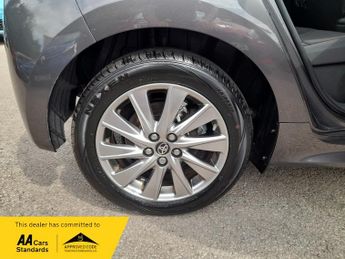 Toyota Yaris 1.5 hybrid ICON 5DR, auto, 1 owner, grey, 2023 , full history