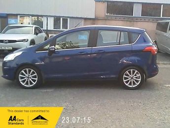 Ford B Max TITANIUM NAVIGATOR
