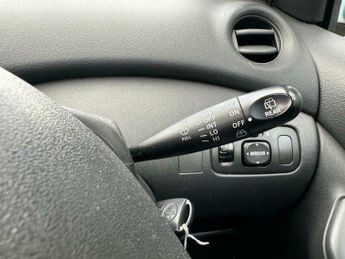 Toyota Yaris 1.3 VVT-i T Spirit 5dr