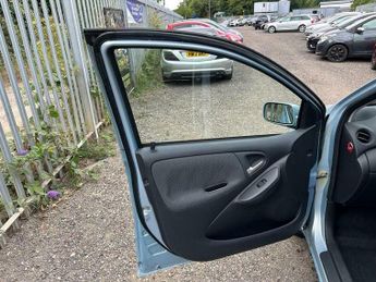 Toyota Yaris 1.3 VVT-i T Spirit 5dr