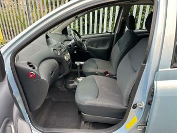 Toyota Yaris 1.3 VVT-i T Spirit 5dr