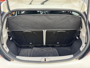 Toyota AYGO VVT-I X-PLAY X-SHIFT