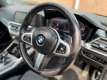 BMW 3 SERIES 2.0 320i M Sport Auto xDrive Euro 6 (s/s) 4dr