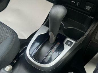 Honda Jazz 1.3 i-VTEC SE CVT Euro 6 (s/s) 5dr