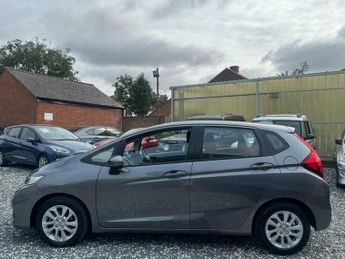 Honda Jazz 1.3 i-VTEC SE CVT Euro 6 (s/s) 5dr