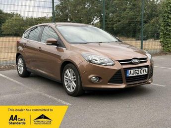 Ford Focus 1.0T EcoBoost Titanium Euro 5 (s/s) 5dr