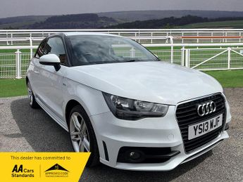 Audi A1 TFSI S LINE
