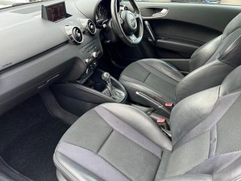 Audi A1 TFSI S LINE