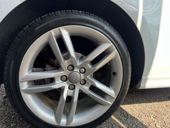 Audi A1 TFSI S LINE