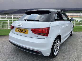 Audi A1 TFSI S LINE