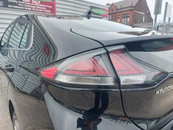 Hyundai Ioniq PREMIUM