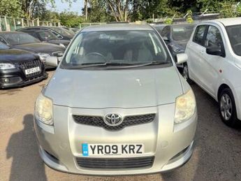 Toyota Auris 1.33 VVT-i TR (s/s) 5dr