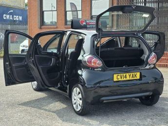 Toyota AYGO 1.0 VVT-i Move MultiMode Euro 5 5dr