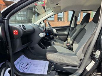 Toyota AYGO 1.0 VVT-i Move MultiMode Euro 5 5dr