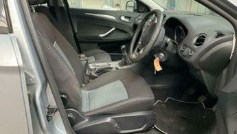 Ford Mondeo 2.0 Zetec 5dr