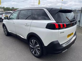 Peugeot 5008 1.5 BLUEHDI S/S GT LINE PREMIUM