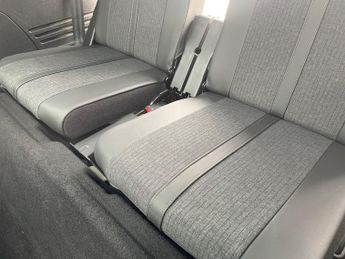 Peugeot 5008 1.5 BLUEHDI S/S GT LINE PREMIUM