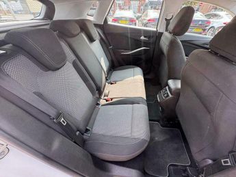 Land Rover  1.2 Turbo SE SUV 5dr Petrol Manual Euro 6 (s/s) (130 ps)