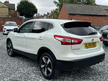 Nissan Qashqai 1.2 DIG-T n-tec 2WD Euro 5 (s/s) 5dr