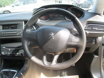 Peugeot 308 BLUE HDI S/S ACCESS