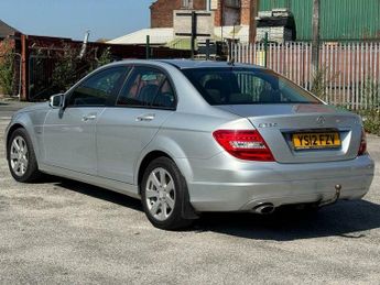 Mercedes-Benz C Class 2.1 C220 CDI BlueEfficiency SE G-Tronic+ Euro 5 (s/s) 4dr
