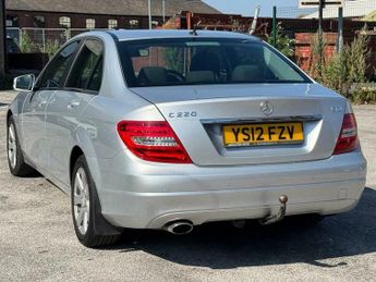 Mercedes-Benz C Class 2.1 C220 CDI BlueEfficiency SE G-Tronic+ Euro 5 (s/s) 4dr