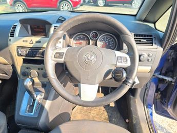 Vauxhall Zafira 1.9 CDTi Exclusiv Auto Euro 4 5dr