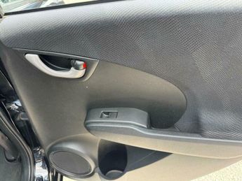 Honda Jazz 1.4 i-VTEC ES i SHIFT Euro 4 5dr