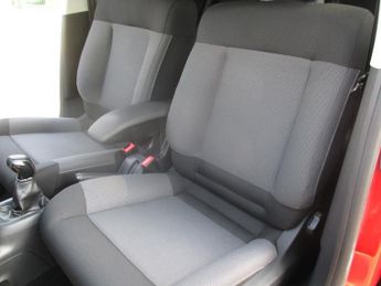 Citroen C4 Cactus BLUEHDI FLAIR