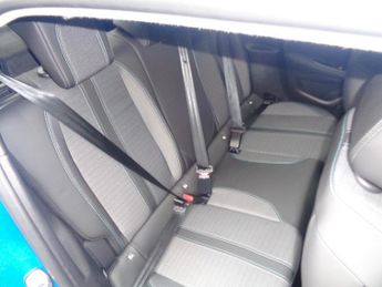 Peugeot 208 PURETECH ALLURE S/S