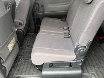Nissan Serena 2.0 Petrol MPV 5dr