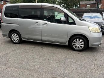Nissan Serena 2.0 Petrol MPV 5dr