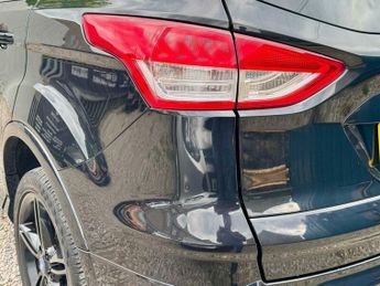 Ford Kuga 2.0 TDCi Titanium X Powershift AWD Euro 5 5dr