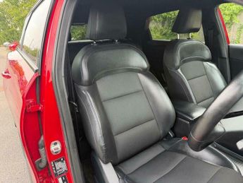 MG MG 4 64kWh Trophy Long Range Auto 5dr