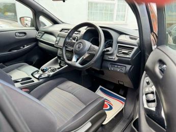 Nissan Leaf 40kWh Acenta Auto 5dr