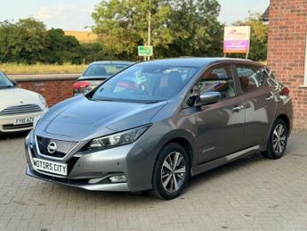 Nissan Leaf 40kWh Acenta Auto 5dr