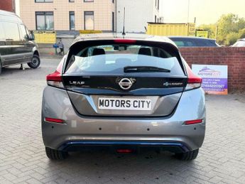 Nissan Leaf 40kWh Acenta Auto 5dr