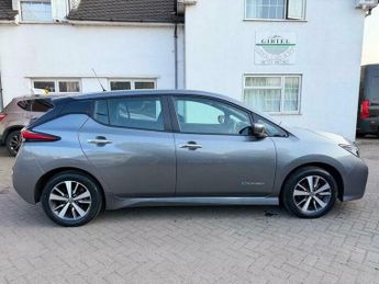 Nissan Leaf 40kWh Acenta Auto 5dr
