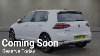 Volkswagen Golf 35.8kWh e-Golf Auto 5dr