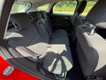 Ford Focus TITANIUM