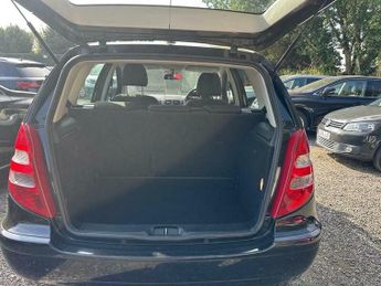 Mercedes-Benz A Class 1.5 A150 Classic SE CVT 5dr