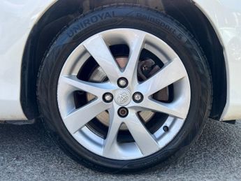 Toyota Yaris VVT-I T SPIRIT