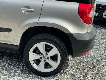 Skoda Yeti 2.0 TDI Elegance Euro 5 5dr