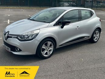 Renault Clio 1.2 16V Dynamique Nav Hatchback 5dr Petrol Manual Euro 6 (75 ps)