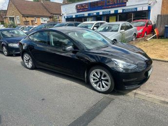 Tesla Model 3 (Dual Motor) Long Range Auto 4WDE 4dr
