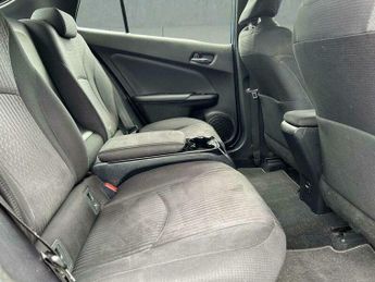 Toyota Prius 1.8 VVT 8.8kWh Business Edition Plus CVT Euro 6 (s/s) 5dr