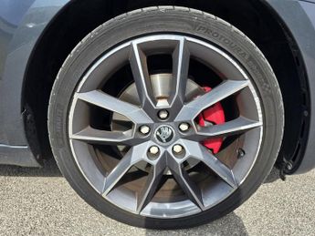 Skoda Octavia VRS TDI DSG