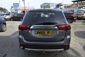 Mitsubishi Outlander DI-D 4