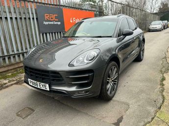 Porsche Macan TURBO PDK